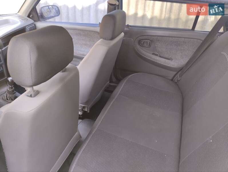 Седан Daewoo Nexia 2008 в Носовке