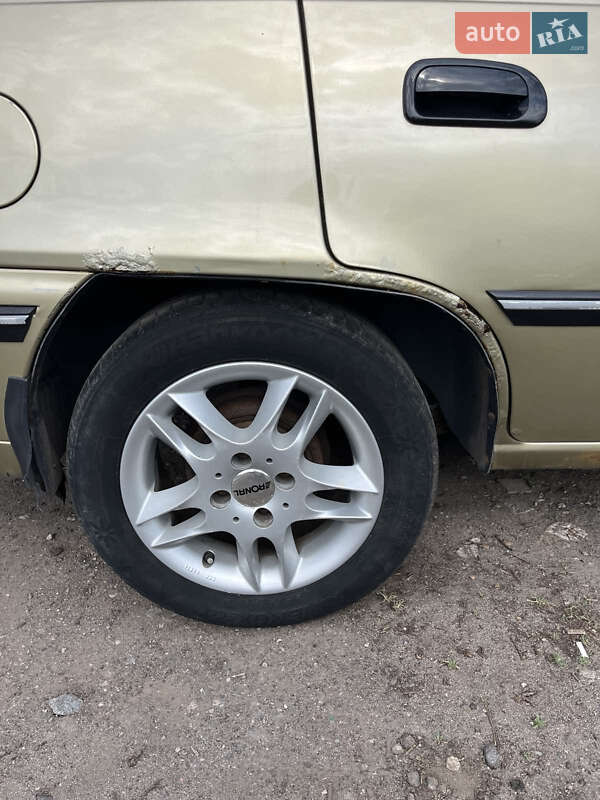 Седан Daewoo Nexia 2008 в Кривом Роге