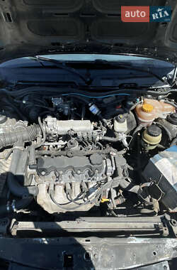 Седан Daewoo Nexia 2011 в 
