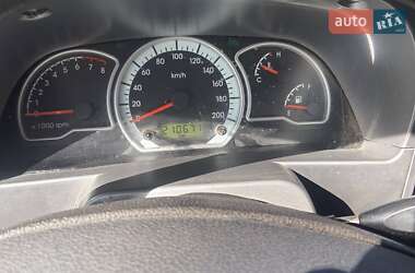 Седан Daewoo Nexia 2012 в Снятині