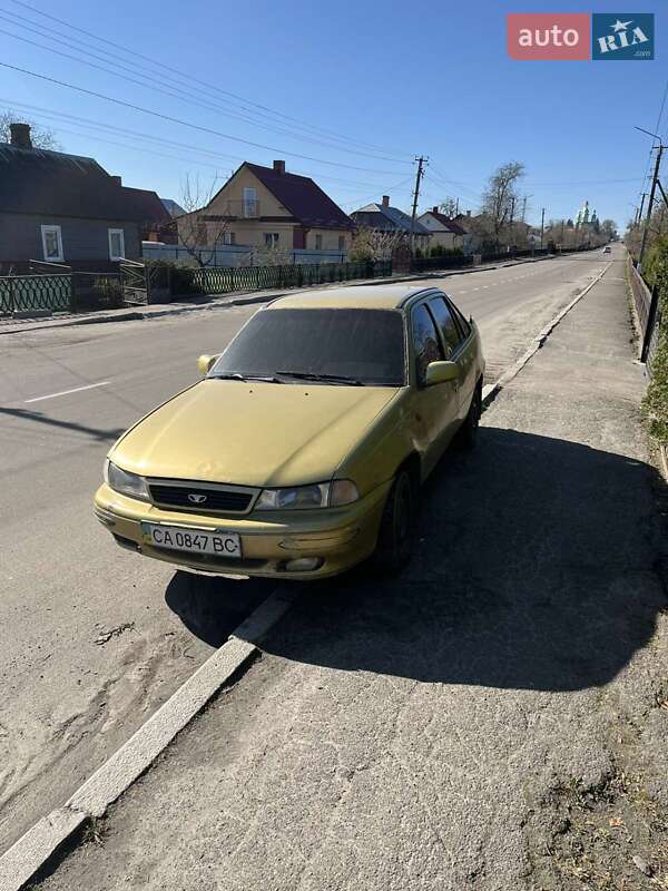 Седан Daewoo Nexia 1998 в 