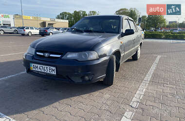 Седан Daewoo Nexia 2008 в 