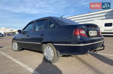Седан Daewoo Nexia 2008 в 