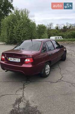 Седан Daewoo Nexia 2008 в Києві