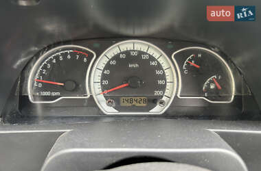 Седан Daewoo Nexia 2011 в 