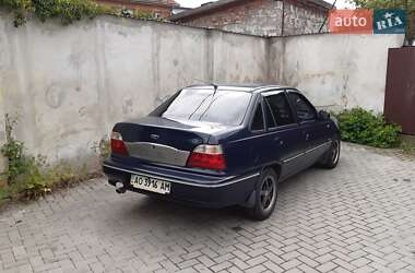 Седан Daewoo Nexia 2008 в Мукачевому