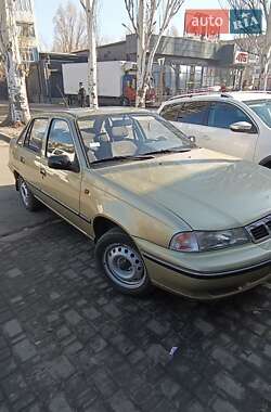 Седан Daewoo Nexia 2005 в Павлограде