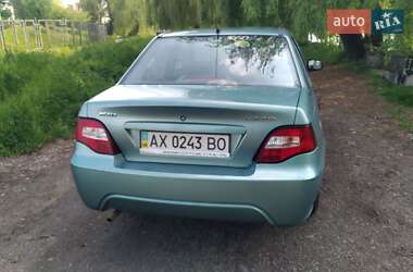 Седан Daewoo Nexia 2008 в 