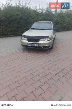 Седан Daewoo Nexia 2008 в Шепетівці