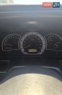 Седан Daewoo Nexia 2006 в 
