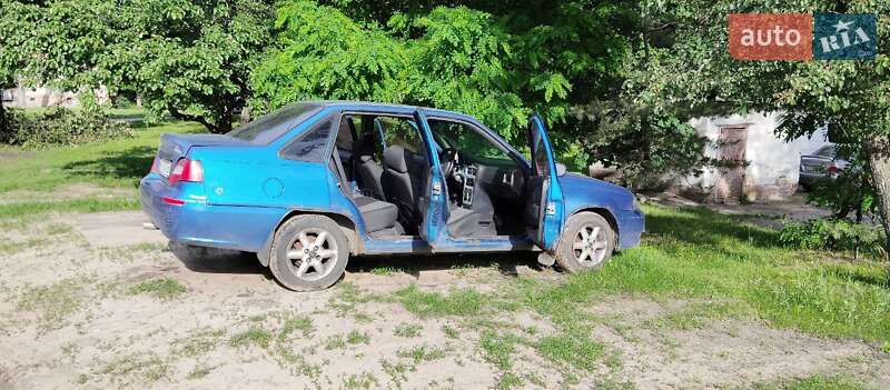 Седан Daewoo Nexia 2012 в Киеве