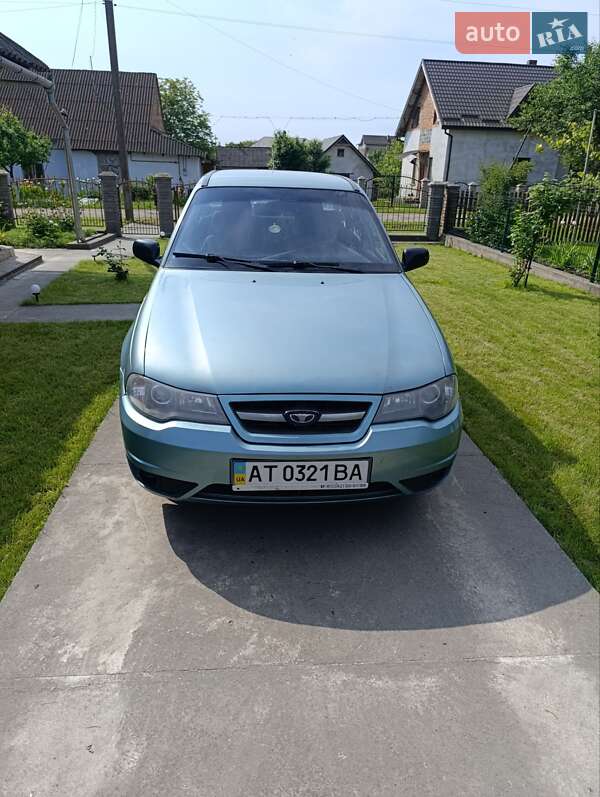 Седан Daewoo Nexia 2008 в Заднестрянском