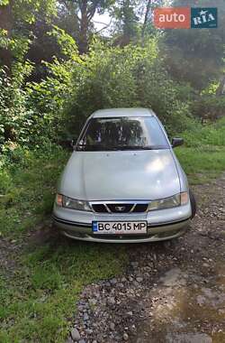 Седан Daewoo Nexia 2006 в Львові