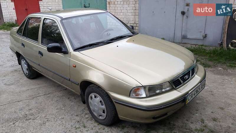 Седан Daewoo Nexia 2006 в 