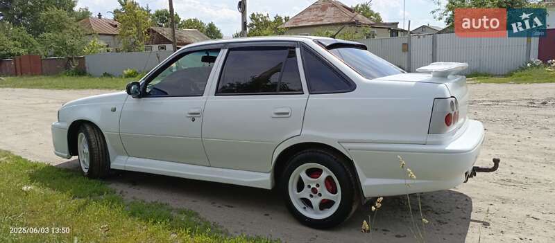 Седан Daewoo Nexia 2008 в Нежине