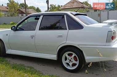 Седан Daewoo Nexia 2008 в 