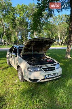 Седан Daewoo Nexia 2009 в 
