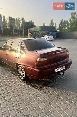 Седан Daewoo Nexia 2006 в 