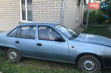 Седан Daewoo Nexia 2011 в 