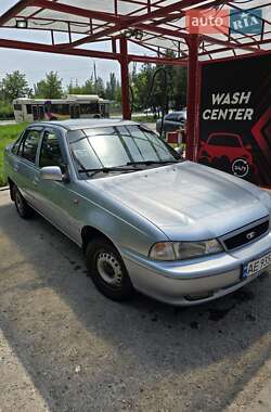 Седан Daewoo Nexia 1997 в Кривому Розі