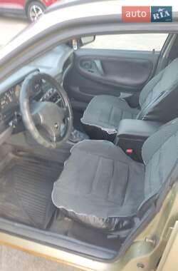 Седан Daewoo Nexia 2006 в 