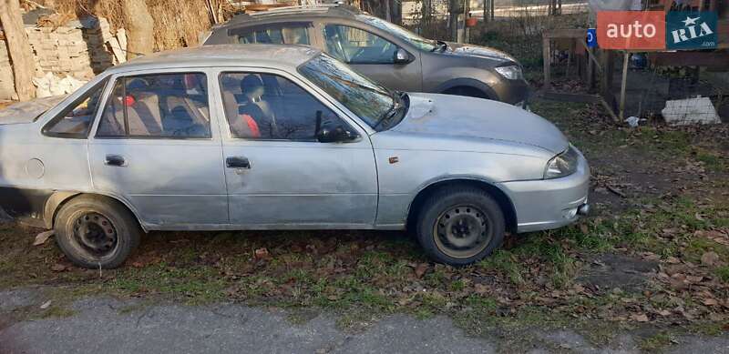 Седан Daewoo Nexia 2011 в Киеве