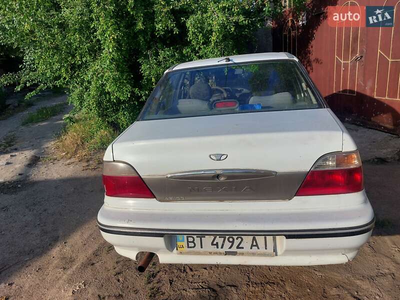 Седан Daewoo Nexia 2007 в Херсоне