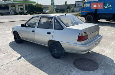 Седан Daewoo Nexia 2008 в 