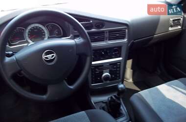 Седан Daewoo Nexia 2008 в 