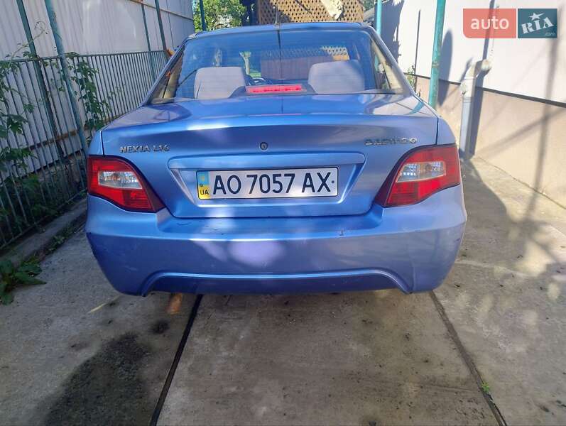 Седан Daewoo Nexia 2009 в Ужгороді