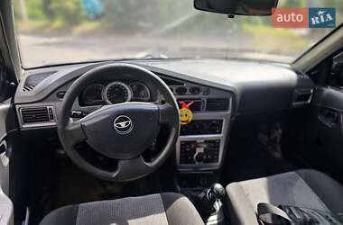 Седан Daewoo Nexia 2008 в 