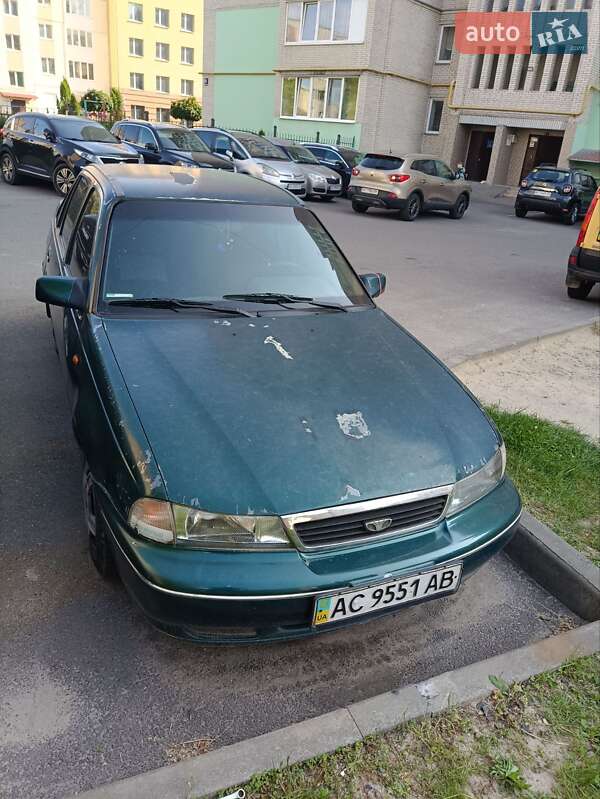 Седан Daewoo Nexia 1995 в 