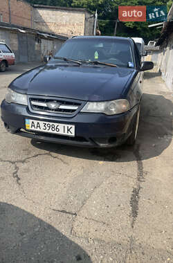 Седан Daewoo Nexia 2008 в Києві