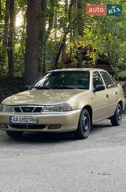Седан Daewoo Nexia 2008 в Києві
