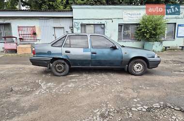 Седан Daewoo Nexia 2005 в 