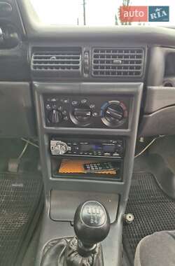 Седан Daewoo Nexia 2005 в 