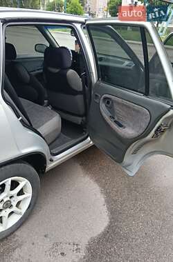 Седан Daewoo Nexia 2006 в 
