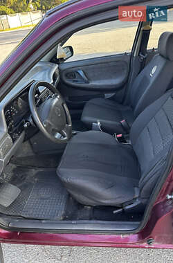 Седан Daewoo Nexia 2008 в 