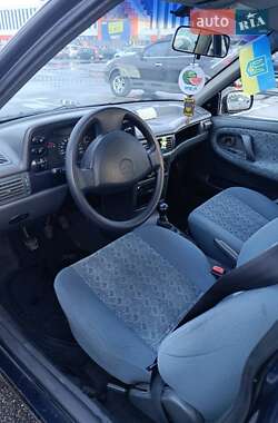 Седан Daewoo Nexia 2007 в 