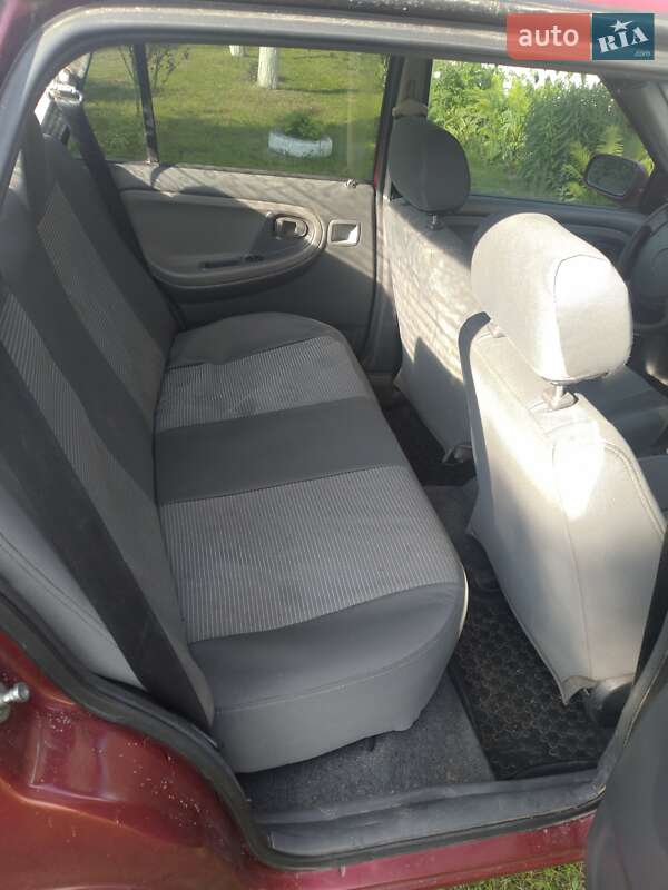 Седан Daewoo Nexia 2008 в Сновську