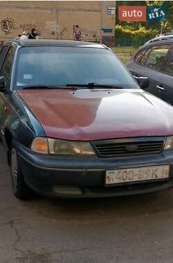 Седан Daewoo Nexia 1998 в Киеве
