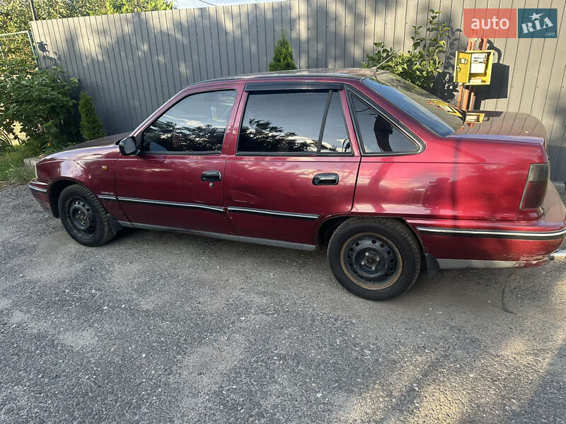 Седан Daewoo Nexia 2007 в Краматорську
