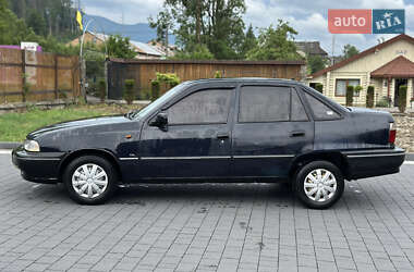 Седан Daewoo Nexia 2006 в 