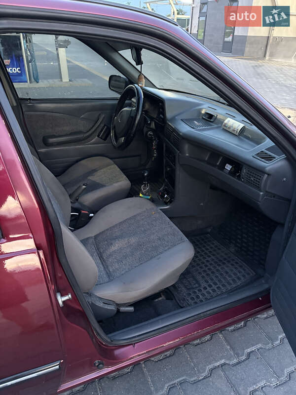 Седан Daewoo Nexia 2008 в Николаеве
