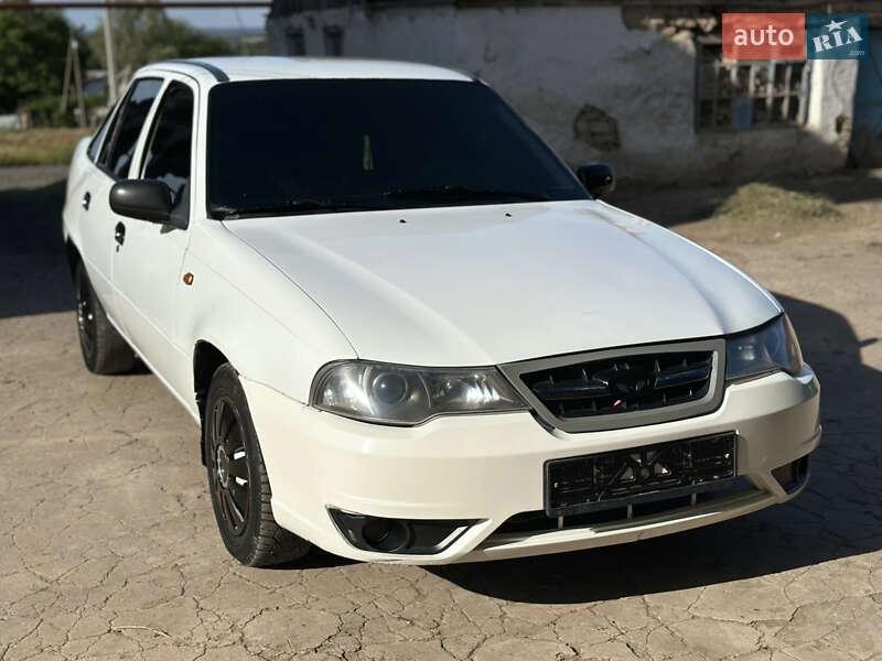 Daewoo Nexia 2011