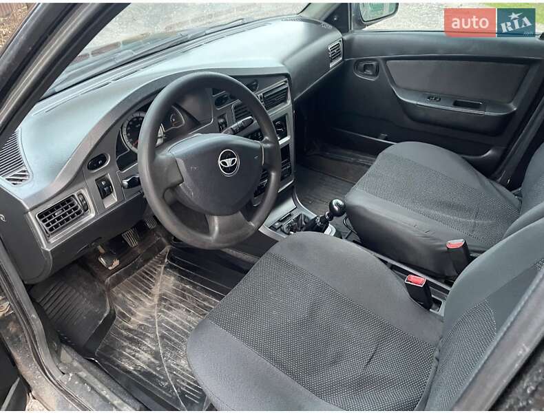 Седан Daewoo Nexia 2008 в Каменском