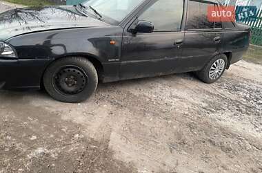Седан Daewoo Nexia 2008 в 