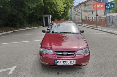 Седан Daewoo Nexia 2010 в 