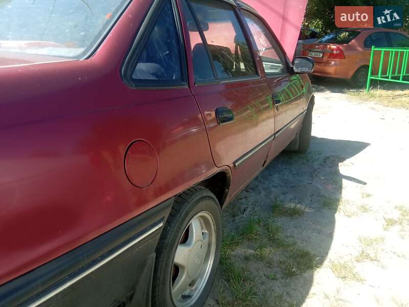 Седан Daewoo Nexia 2007 в Львове