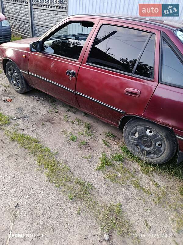 Седан Daewoo Nexia 2005 в Чернигове фото 4 Седан Daewoo Nexia 2005 в Чернигове